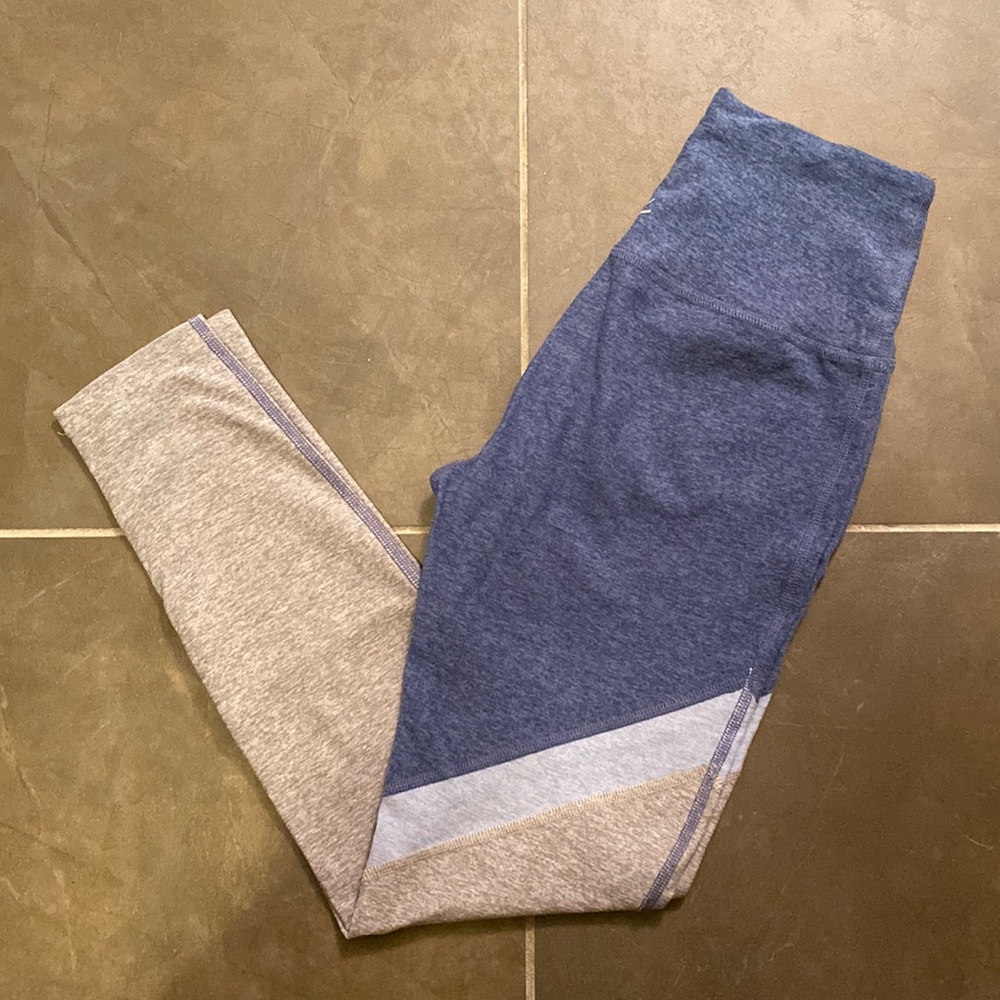 Beyond yoga tri color spacedye leggings